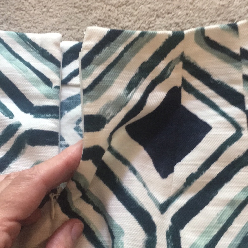Skirt - Picture 3 of 5